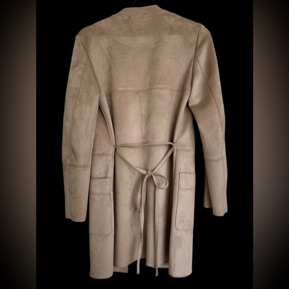 Elegant Imitation Suede Lightweight Coat H&M NWT’s - Picture 9 of 9